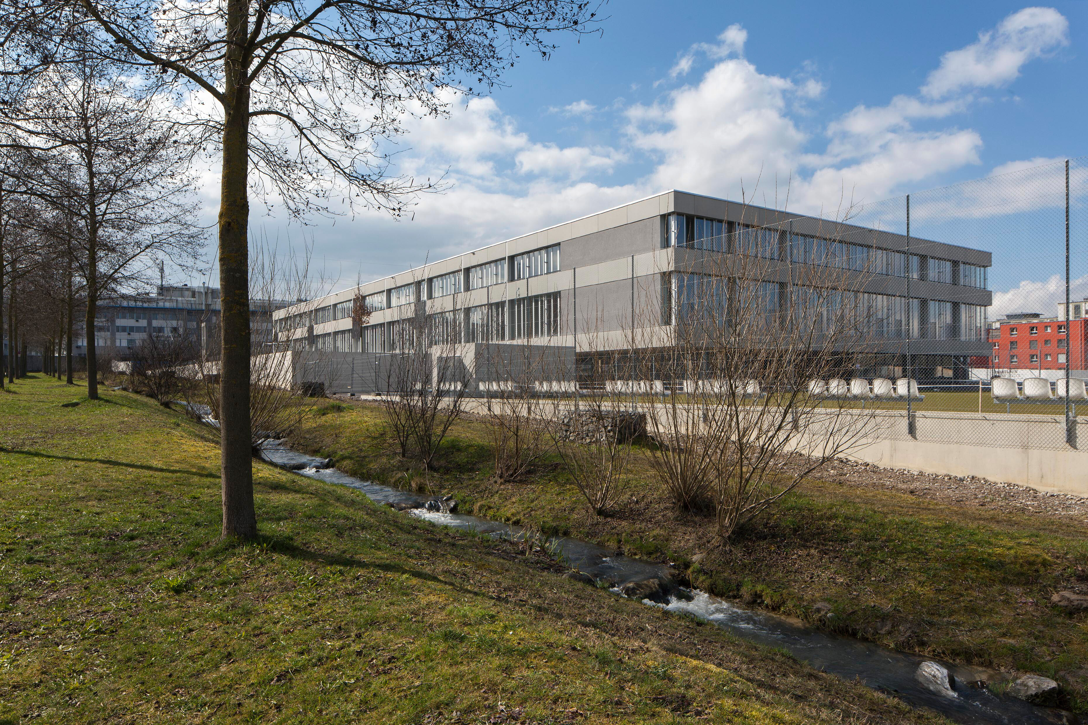 Blumenfeld school complex